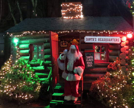 Hanover Pa Santa Cabin : Photo Gallery